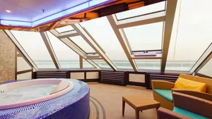 Costa Favolosa image 7